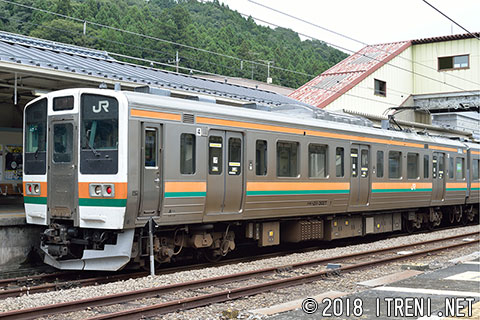 クモハ211-3027