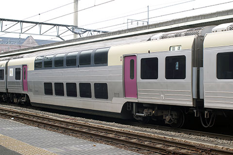 サハ215-201