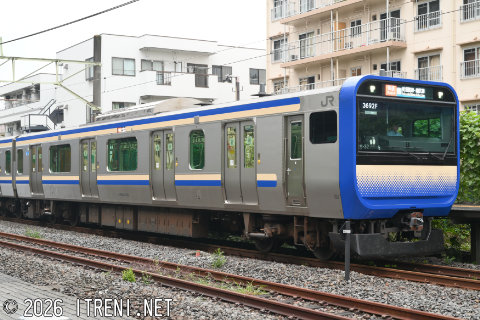 クハE234-1132