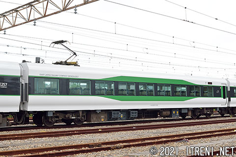 モハE257-5105