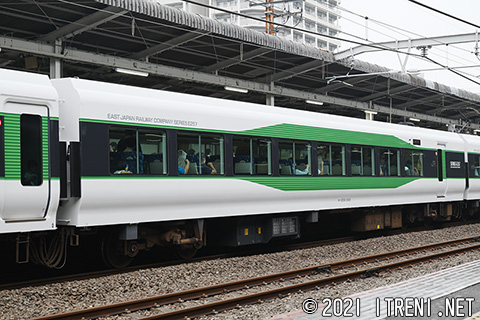 モハE256-5508