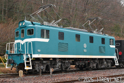 秩父鉄道デキ303