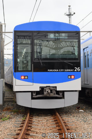 福岡市交通局4626前面