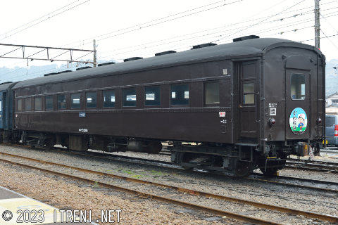 大井川鐵道オハフ33 215